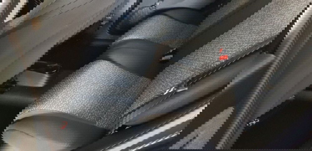 Lancia Ypsilon nuova a Pordenone (15)