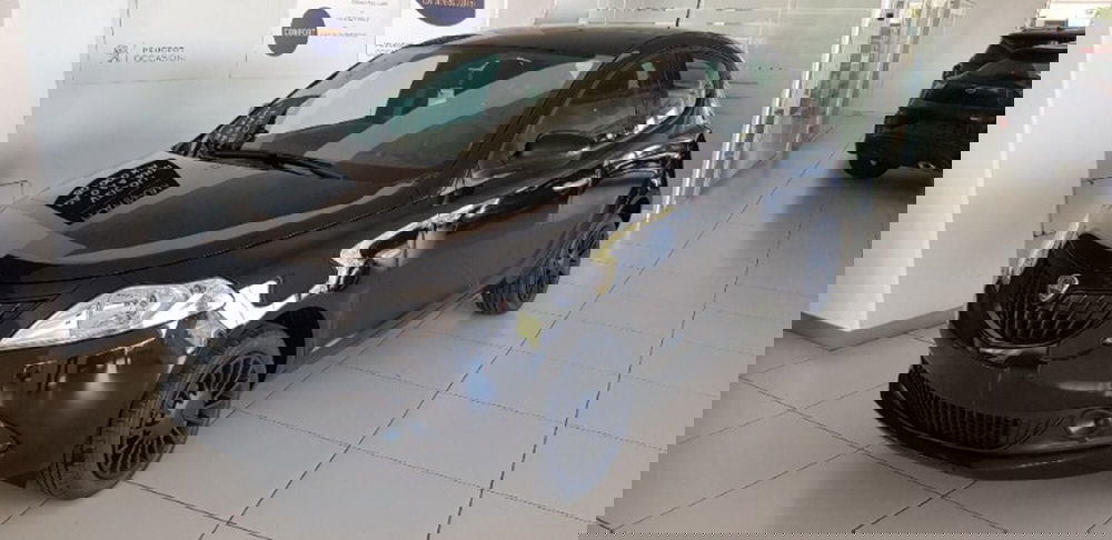 Lancia Ypsilon nuova a Pordenone (3)