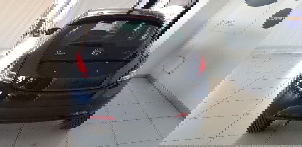 Lancia Ypsilon nuova a Pordenone (5)