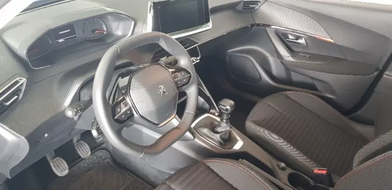 Peugeot 2008 usata a Pordenone (11)