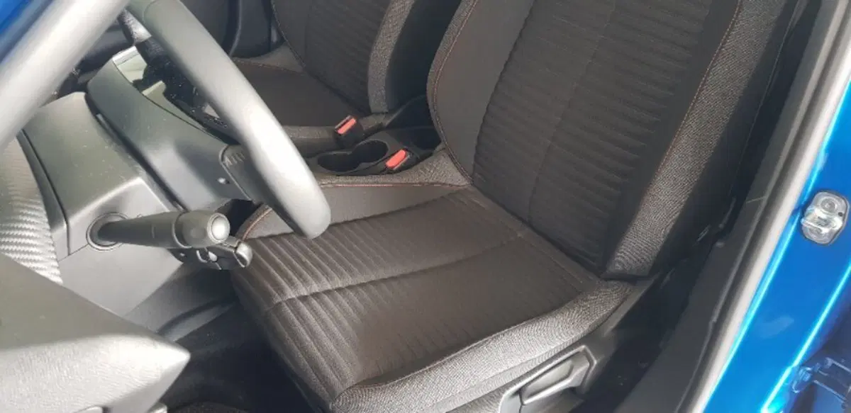 Peugeot 2008 usata a Pordenone (13)