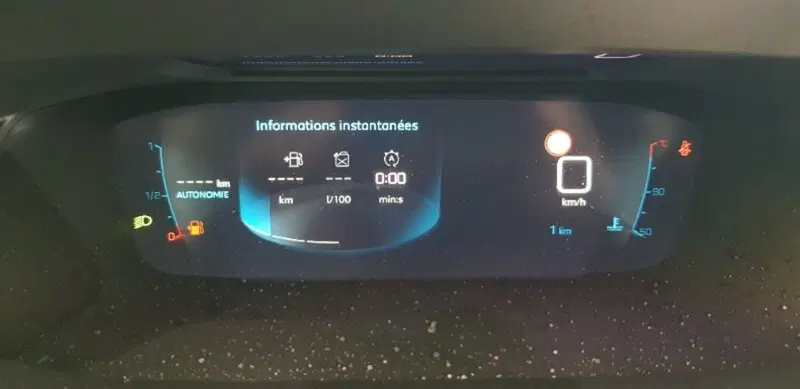 Peugeot 2008 usata a Pordenone (16)