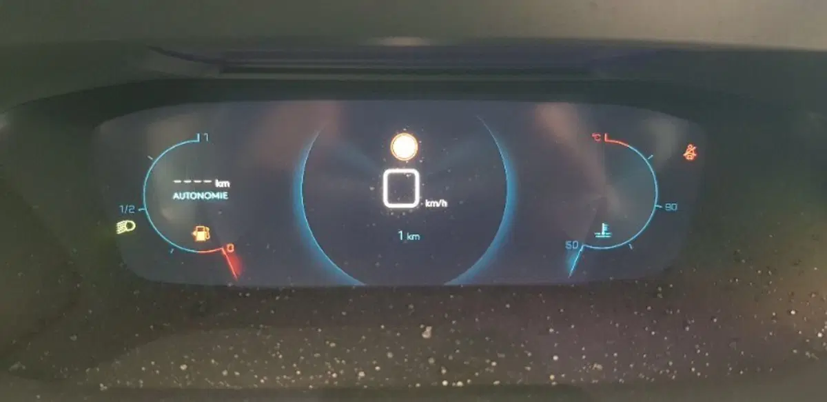 Peugeot 2008 usata a Pordenone (18)