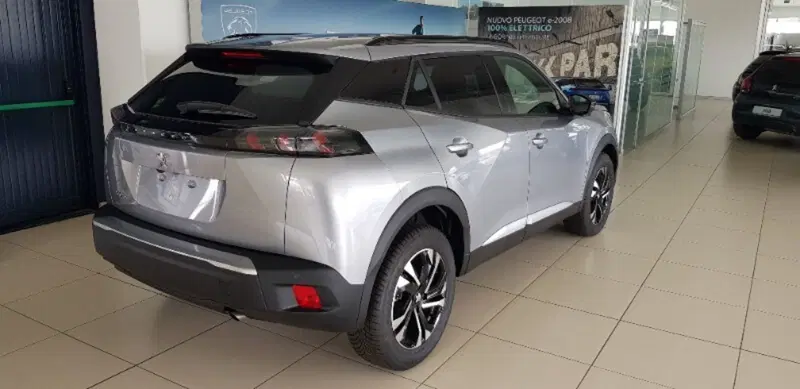 Peugeot 2008 usata a Pordenone (6)