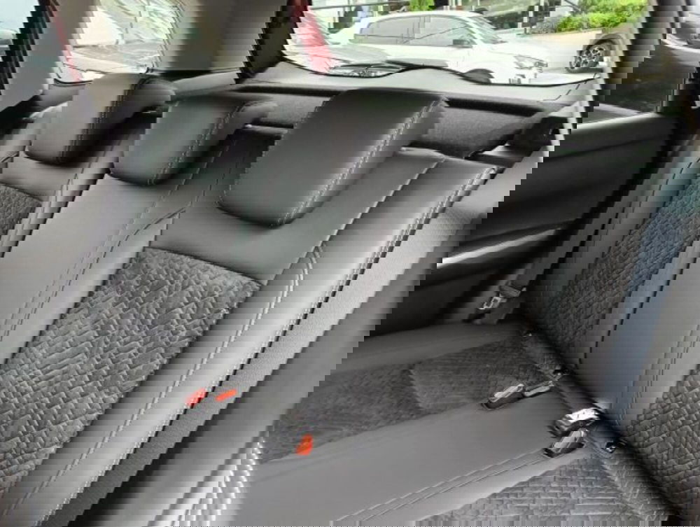 Suzuki Vitara nuova a Brescia (10)