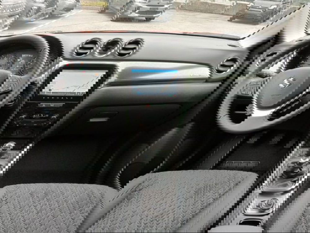 Suzuki Vitara nuova a Brescia (11)
