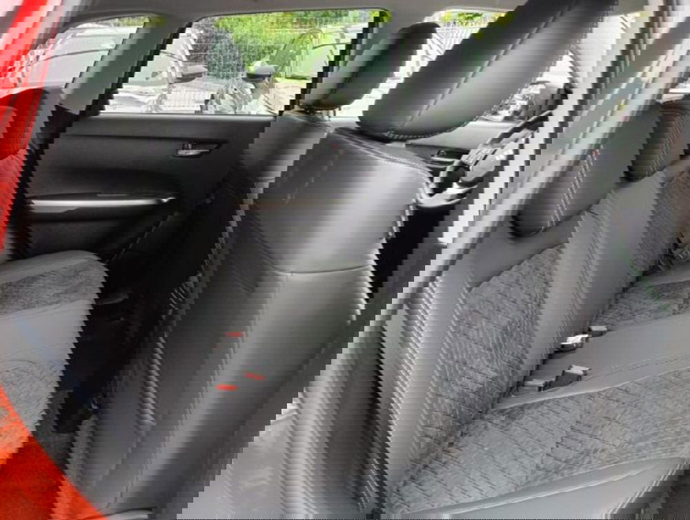 Suzuki Vitara nuova a Brescia (18)