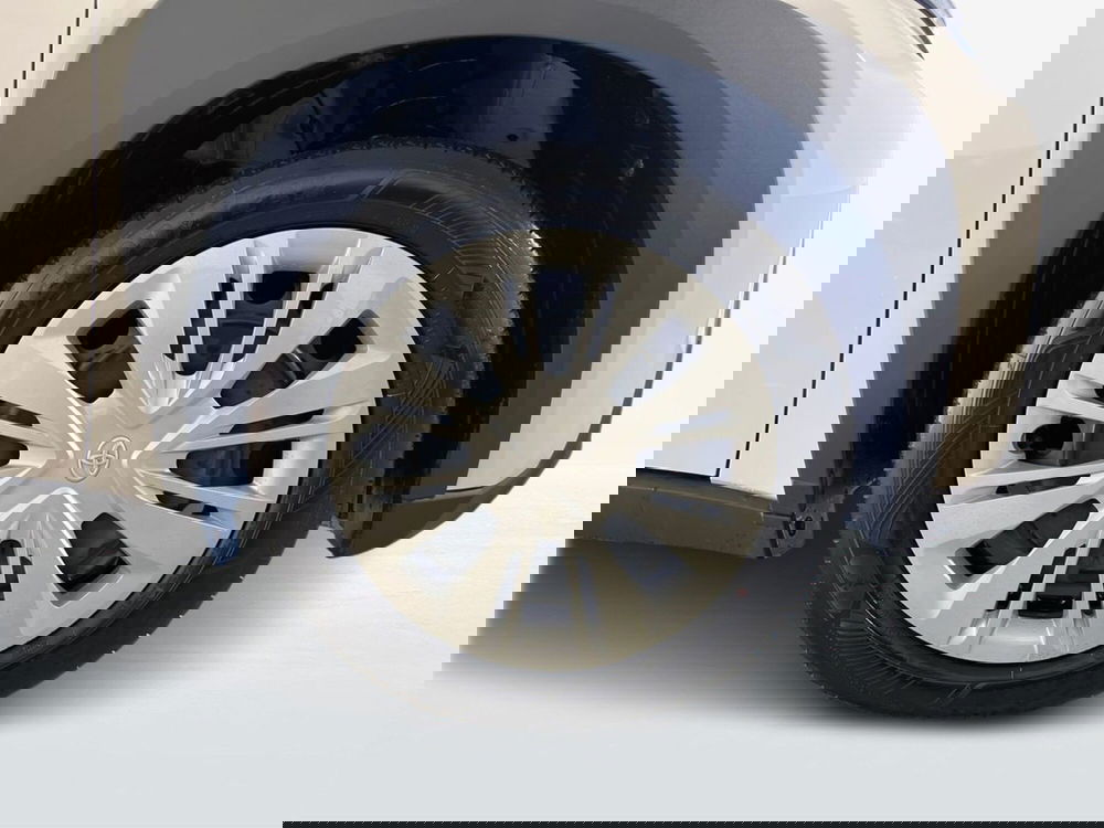 Toyota Aygo X nuova a Roma (5)