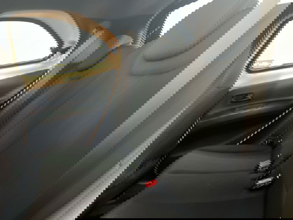 Toyota Aygo X nuova a Roma (13)