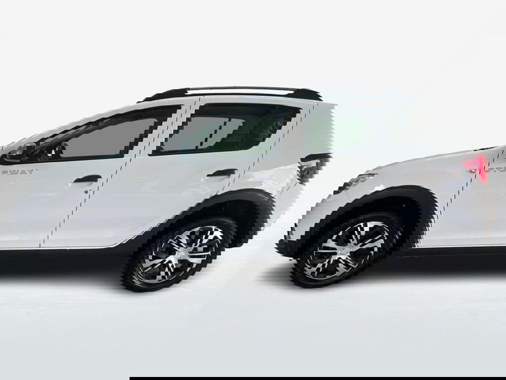 Dacia Sandero usata a Roma (3)