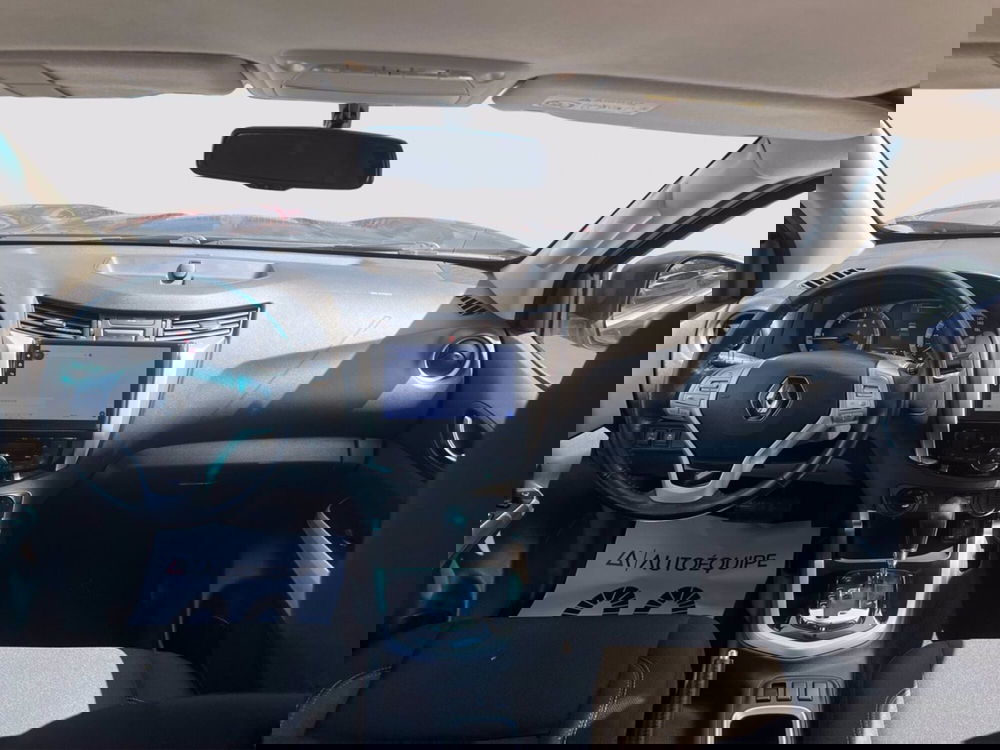 Renault Alaskan usata a Roma (13)