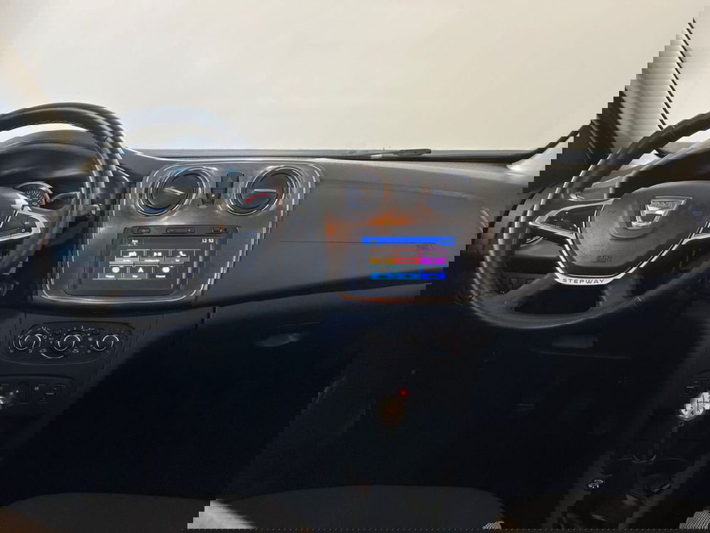 Dacia Sandero usata a Roma (10)