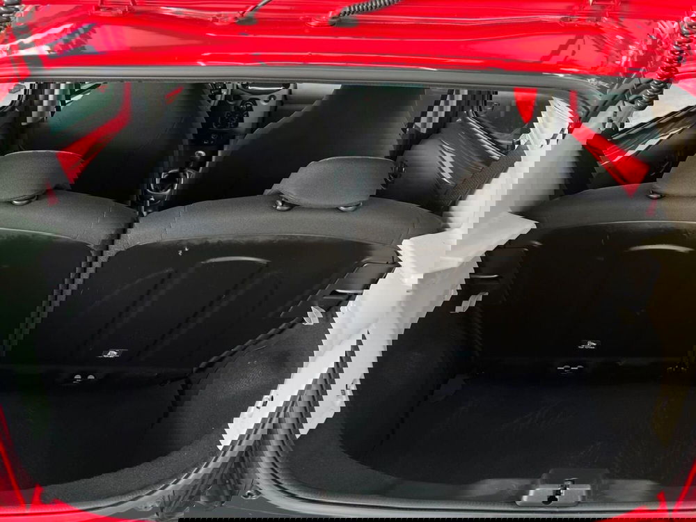 Peugeot 108 usata a Roma (15)