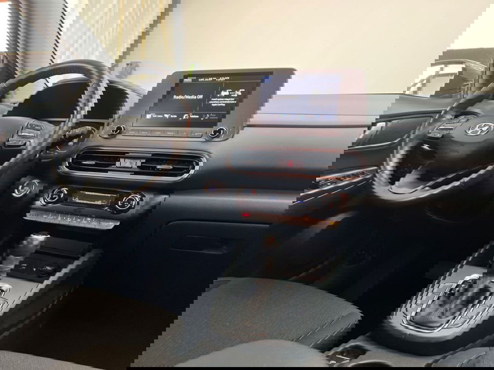 Hyundai Kona usata a Roma (10)