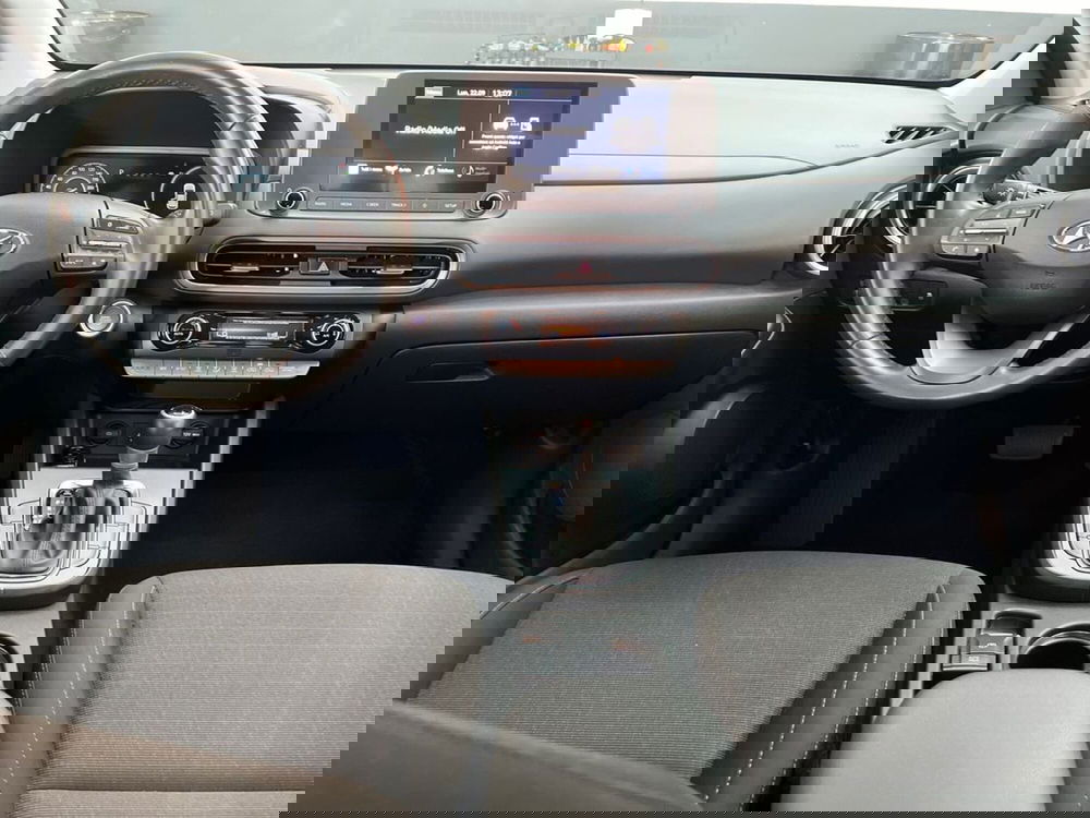 Hyundai Kona usata a Roma (12)