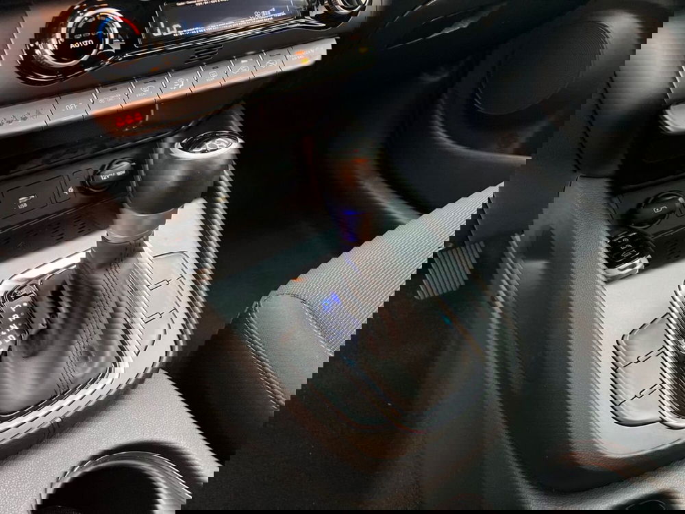 Hyundai Kona usata a Roma (8)