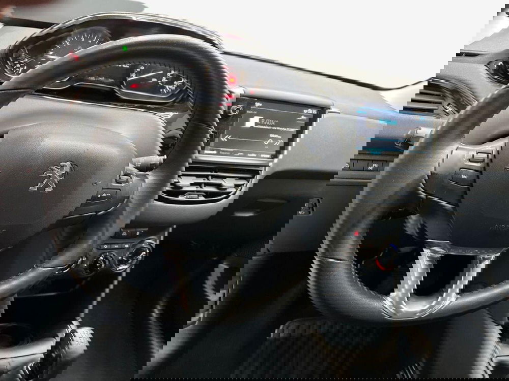 Peugeot 208 usata a Roma (7)