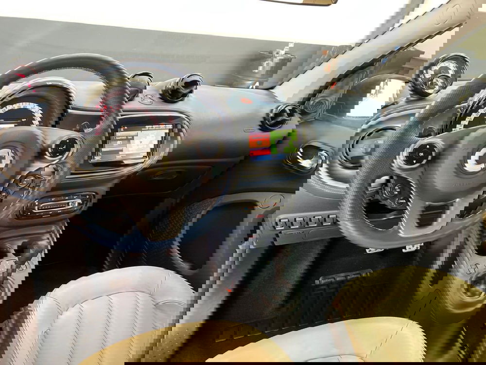 smart Fortwo Cabrio usata a Roma (12)