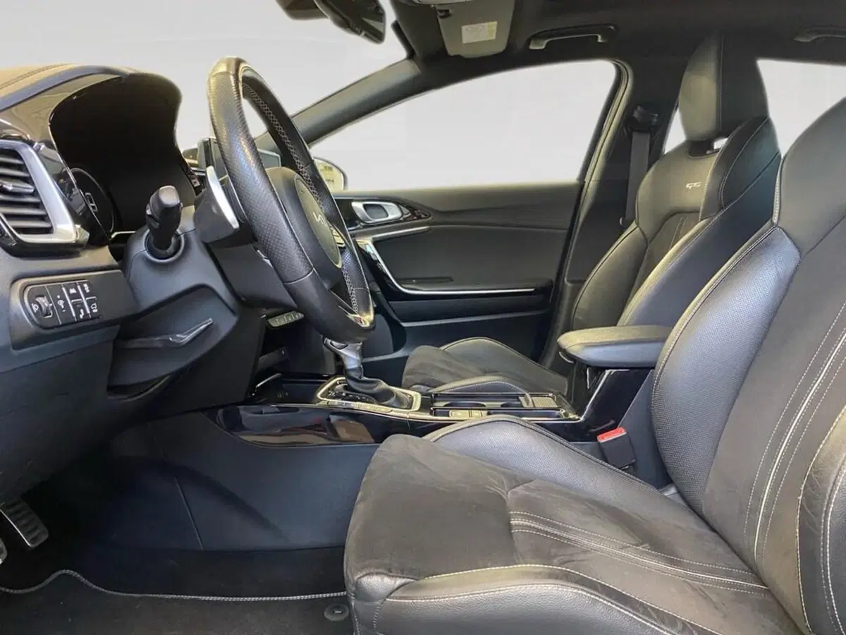 Kia ProCeed usata a Torino (7)