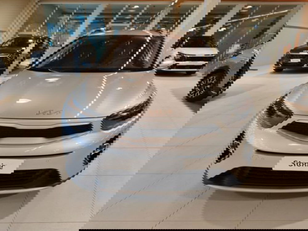 Kia Stonic nuova a Vicenza (2)