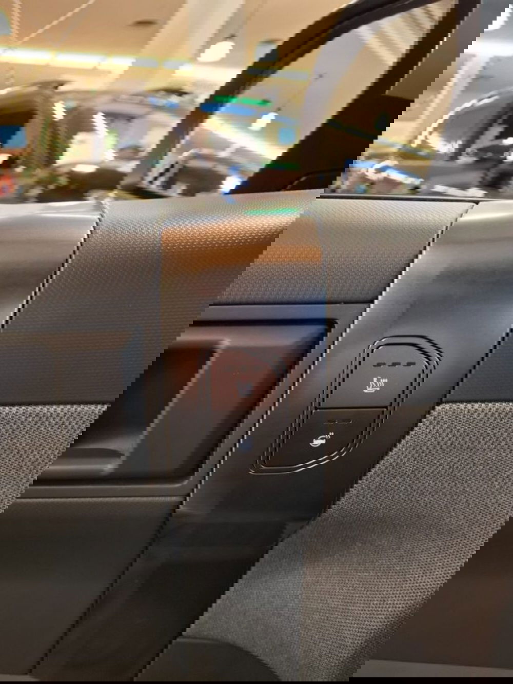 Kia EV3 usata a Vicenza (14)