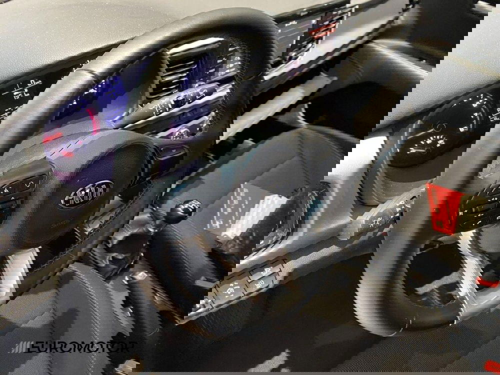 Kia Rio usata a Bari (11)