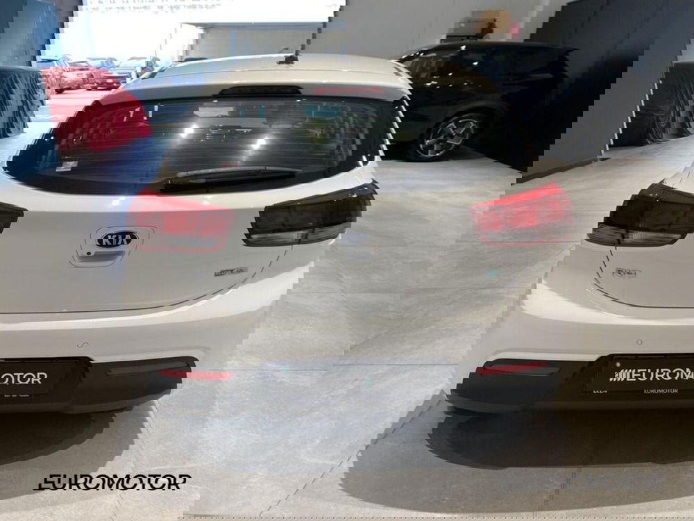 Kia Rio usata a Bari (7)