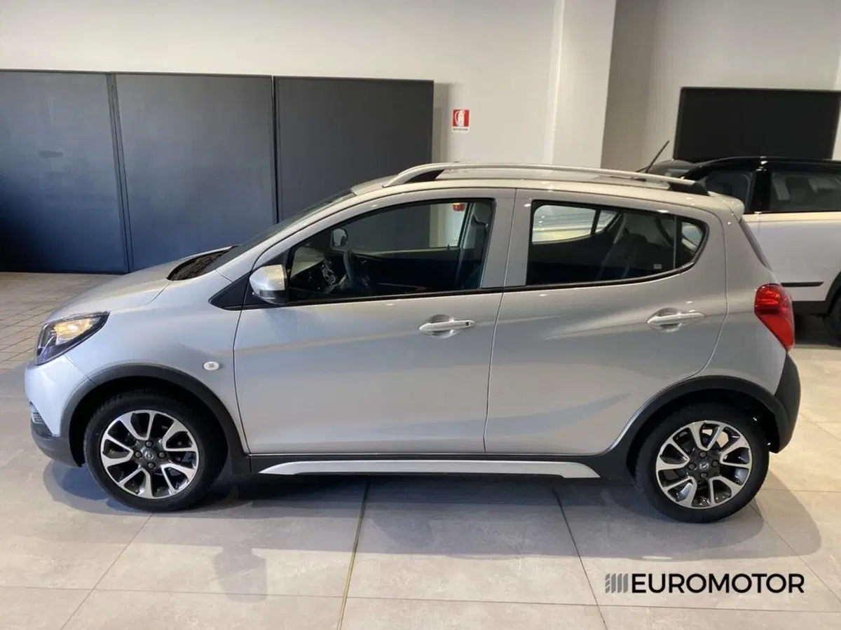 Opel Karl usata a Bari (13)