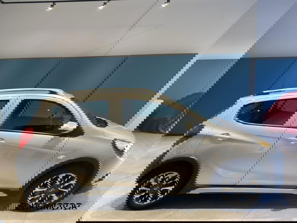 Opel Karl usata a Bari (6)