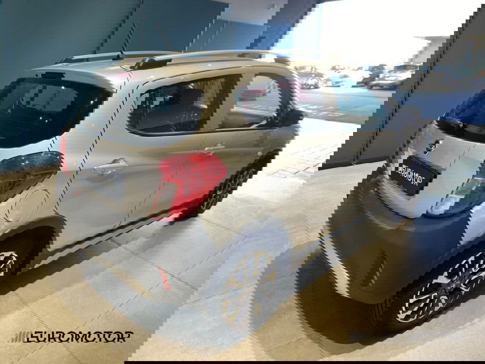 Opel Karl usata a Bari (7)