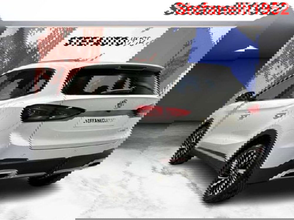 Mg ZS EV nuova a Bologna (5)