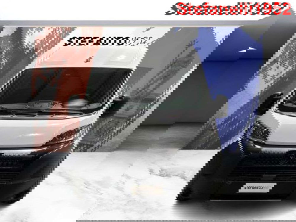 Peugeot Boxer Furgone nuova a Bologna (4)