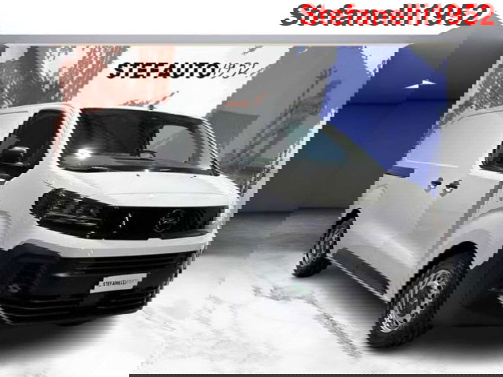 Opel Vivaro Furgone nuova a Bologna