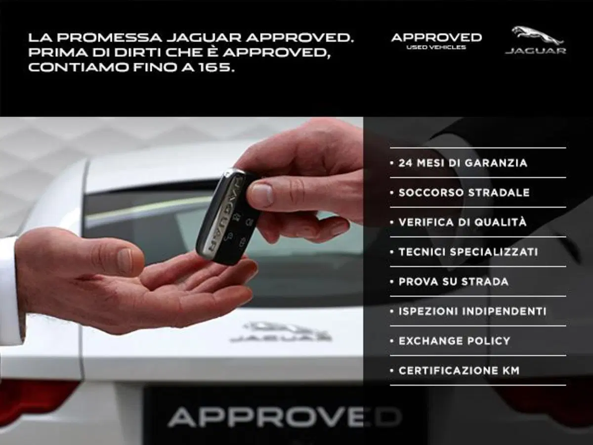 Jaguar E-Pace usata a Varese (14)