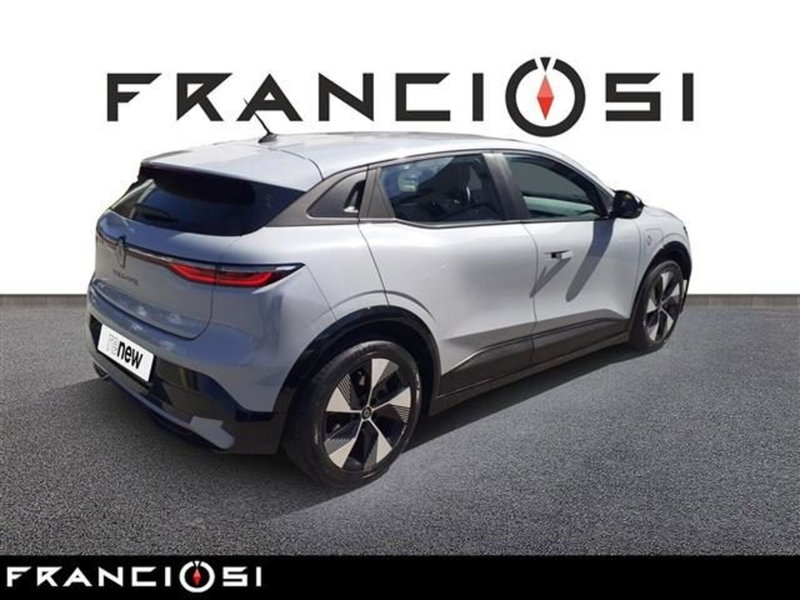 Renault Megane E-Tech Electric usata a Modena (4)