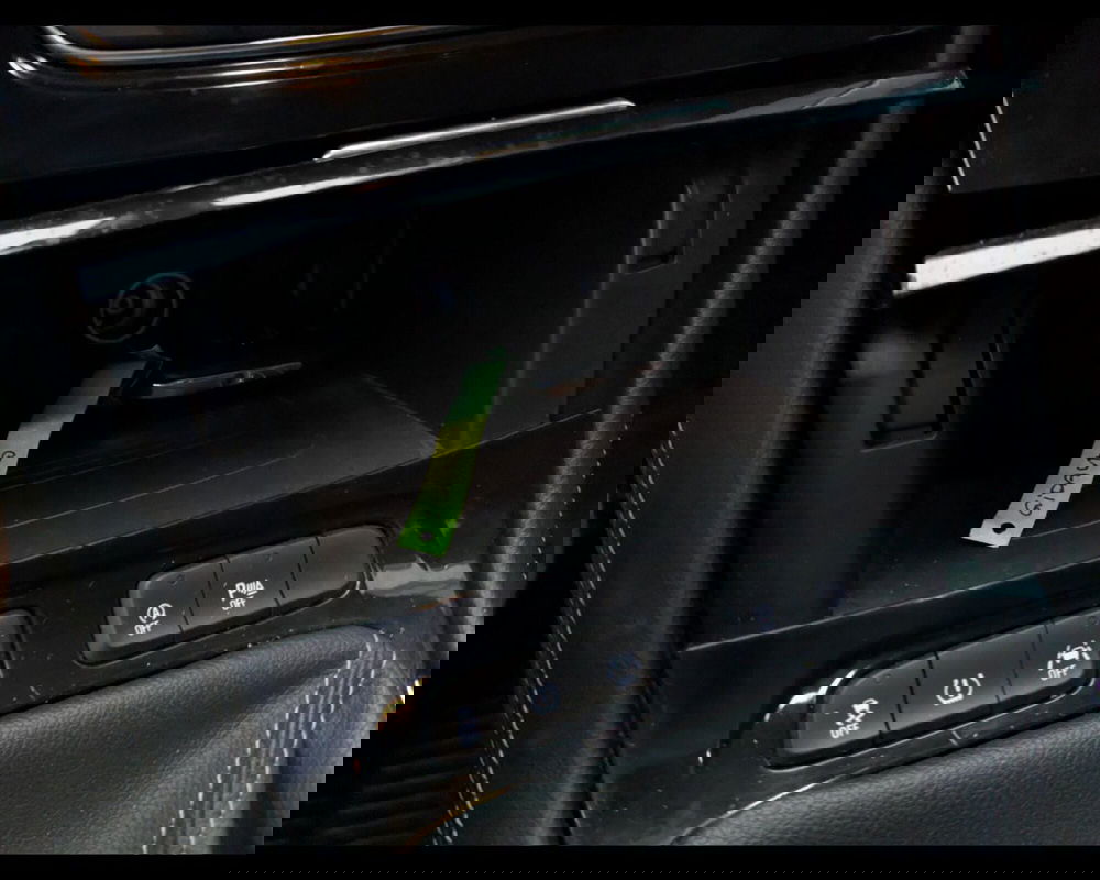 Opel Grandland X usata a Treviso (11)