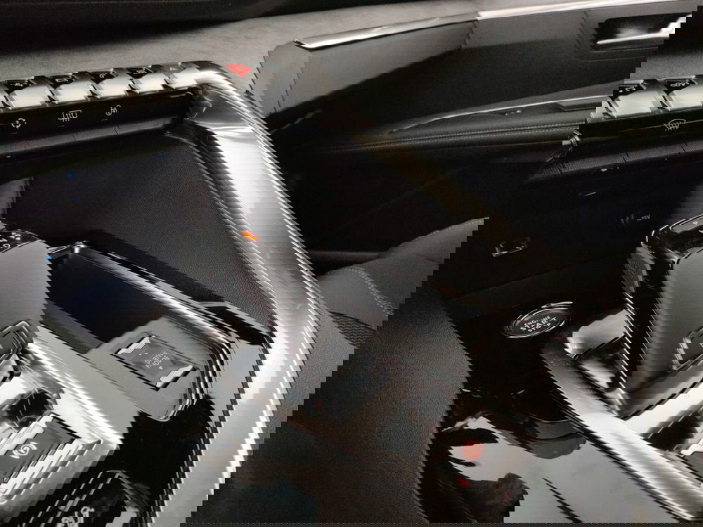 Peugeot 3008 usata a Caserta (15)