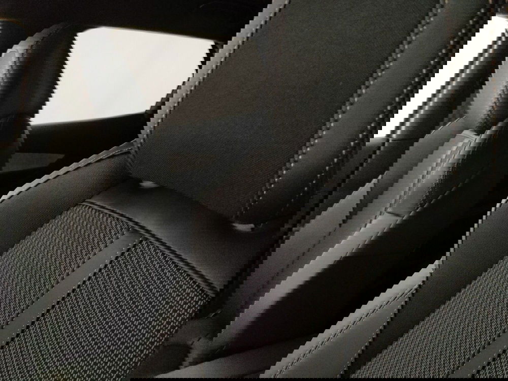 Peugeot 3008 usata a Caserta (20)