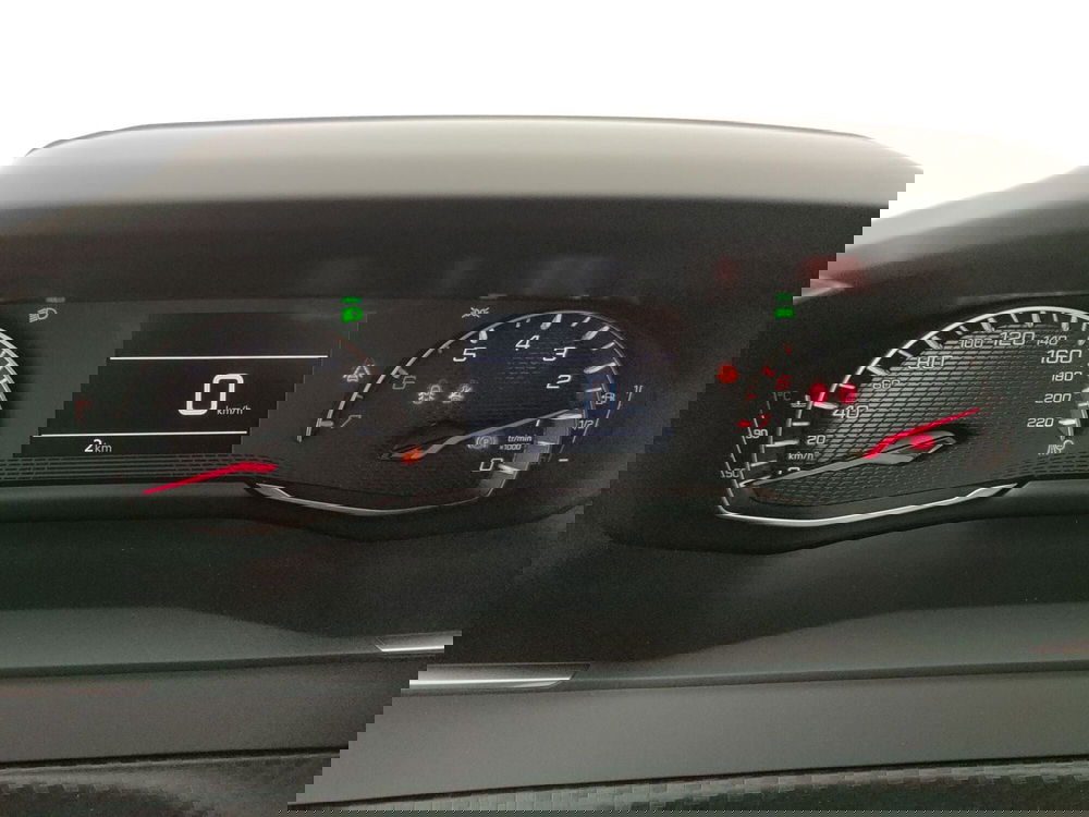 Peugeot 208 nuova a Caserta (13)