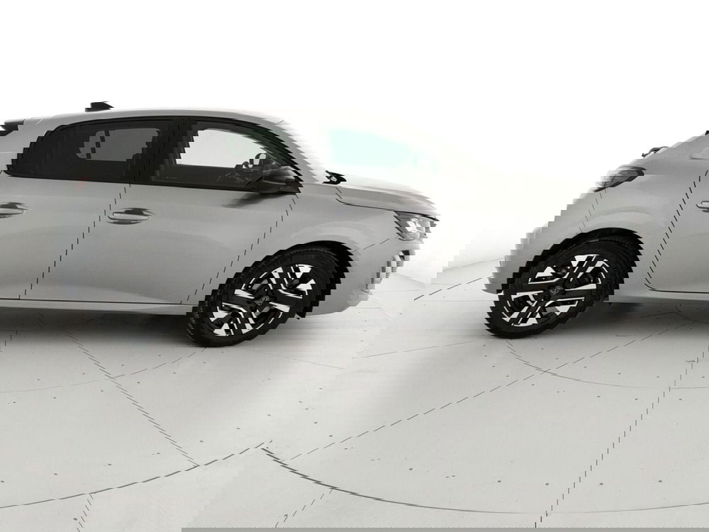 Peugeot 208 nuova a Caserta (4)