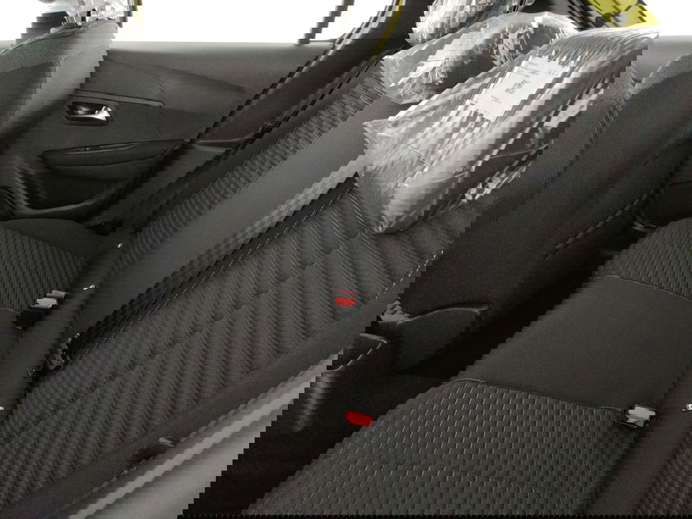 Peugeot 208 nuova a Caserta (17)