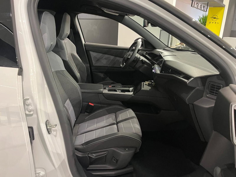 Opel Grandland nuova a Milano (14)