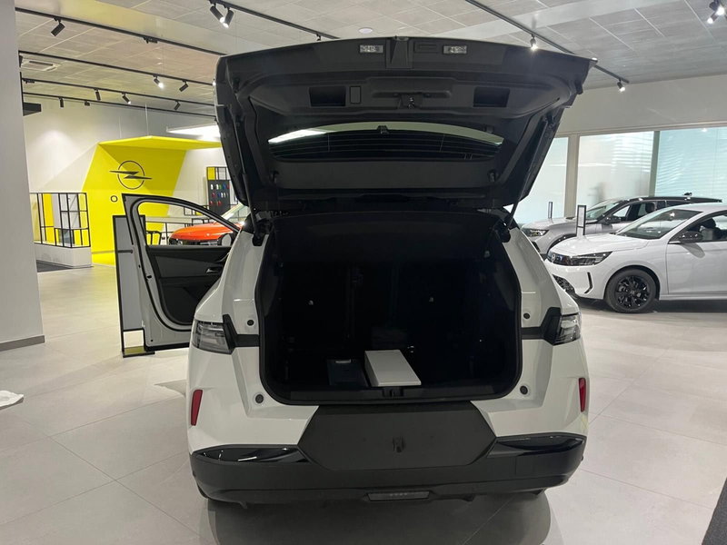 Opel Grandland nuova a Milano (9)