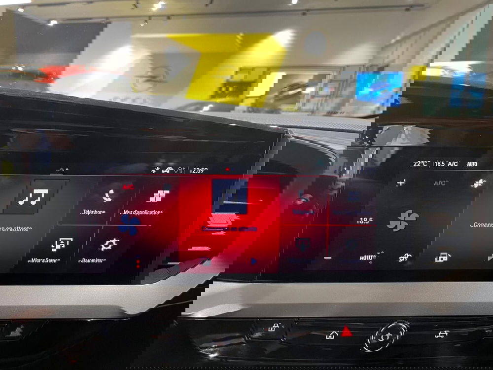 Opel Mokka nuova a Milano (15)