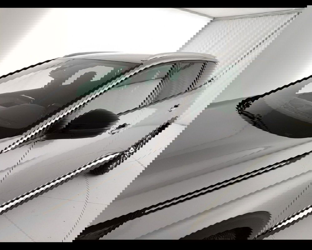 Peugeot 5008 usata a Caserta (10)