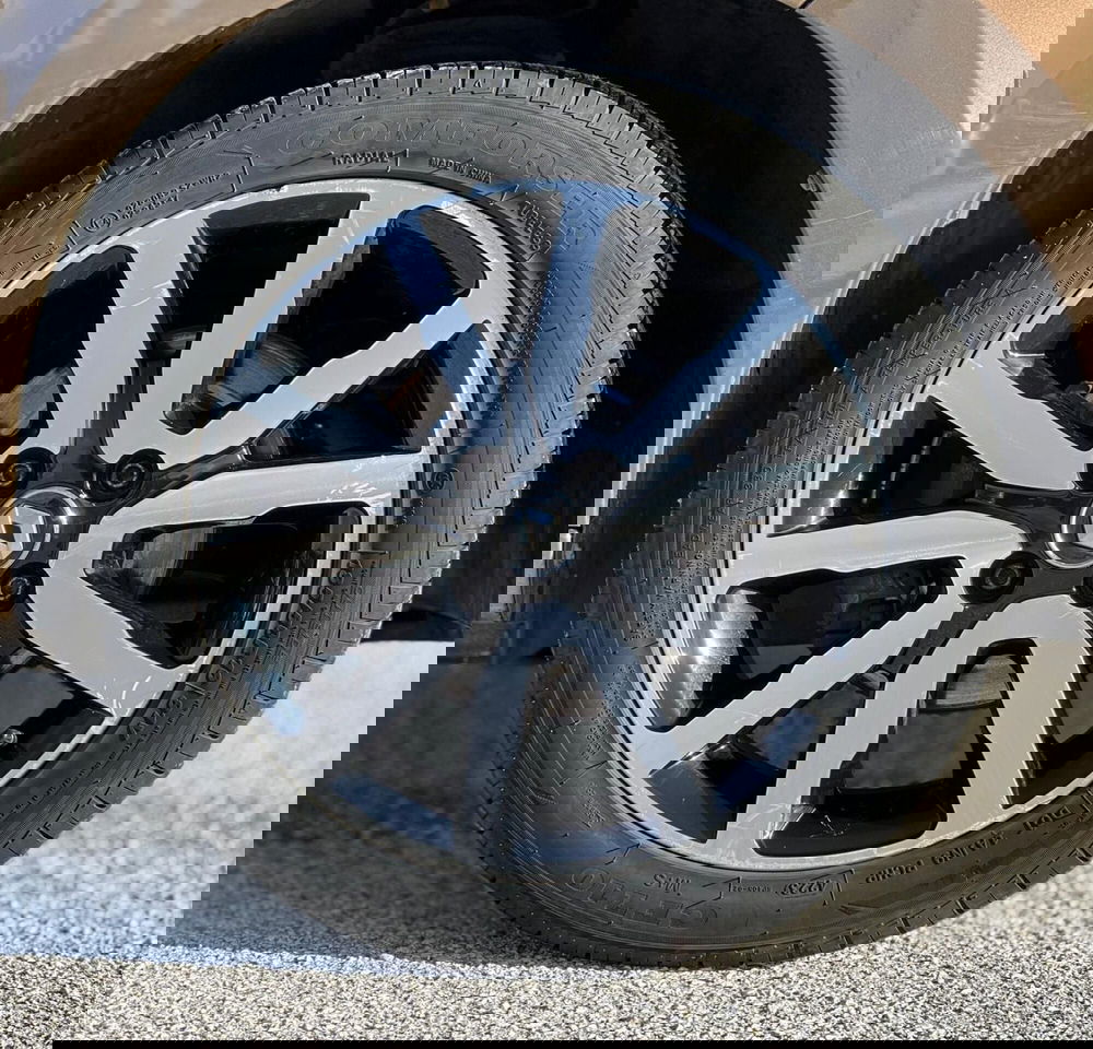 Renault Twingo usata a Matera (9)