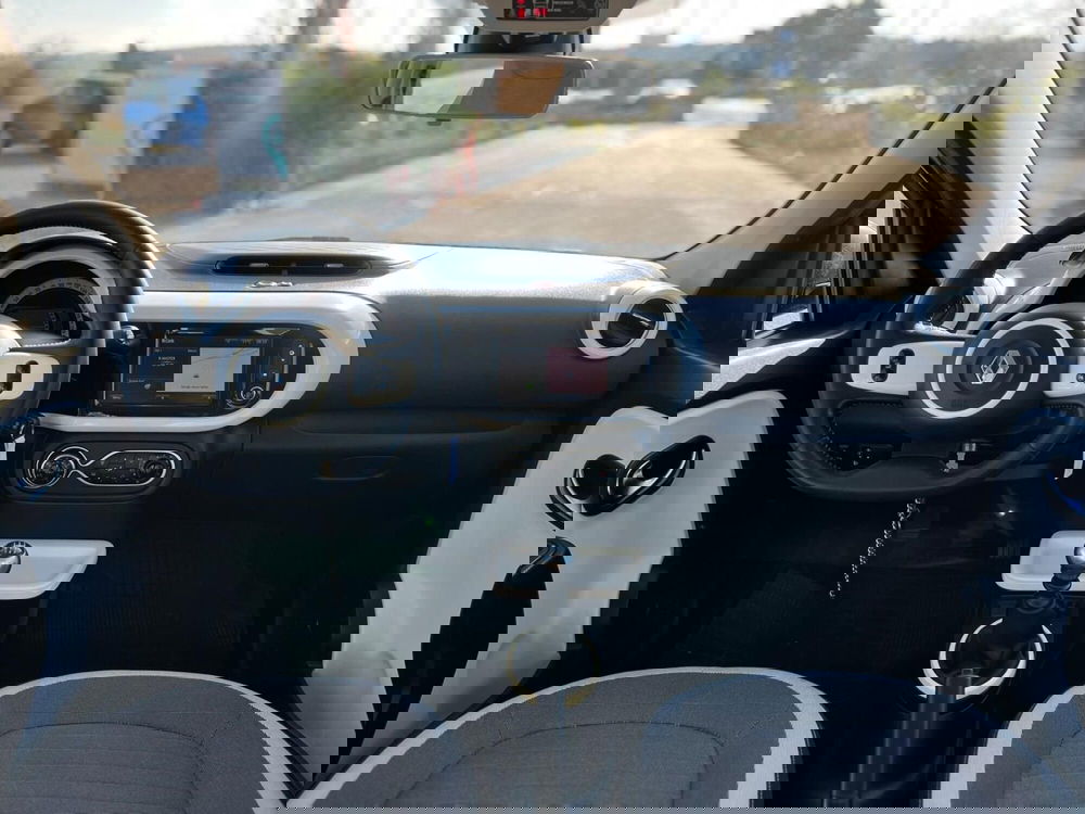Renault Twingo usata a Matera (12)