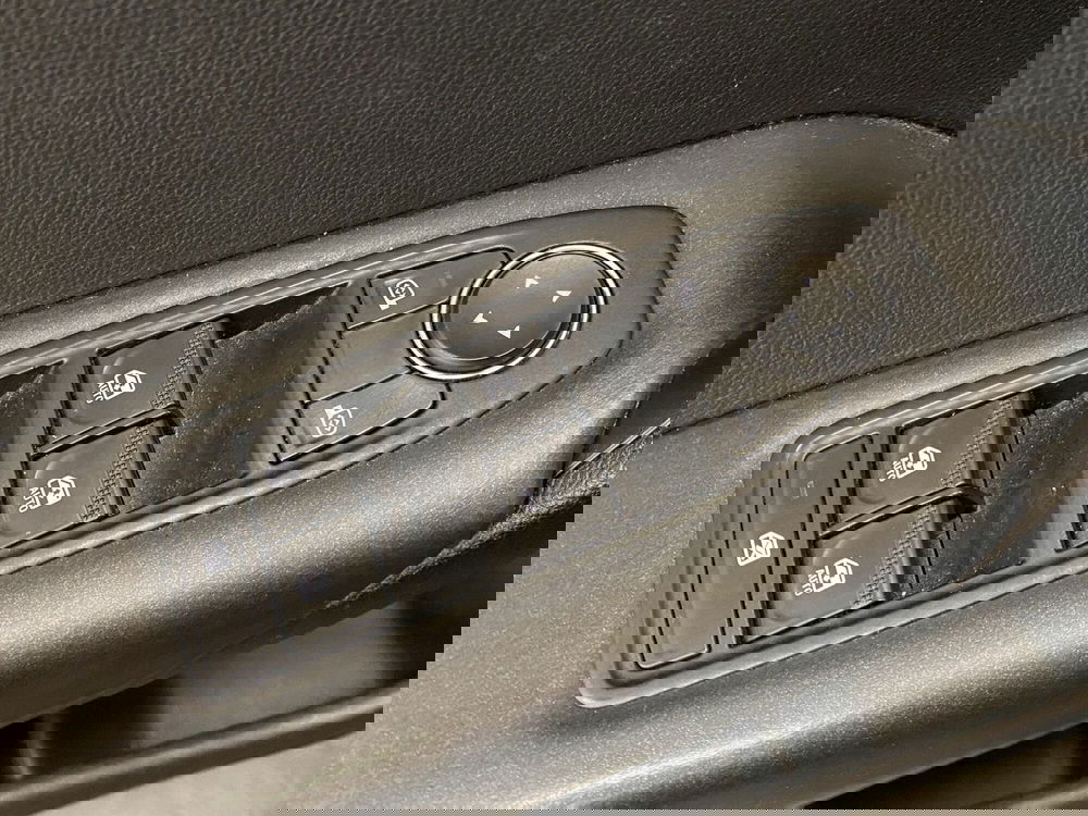 Renault Captur usata a Monza e Brianza (13)