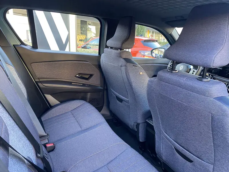 Renault Scenic E-Tech Electric usata a Monza e Brianza (17)