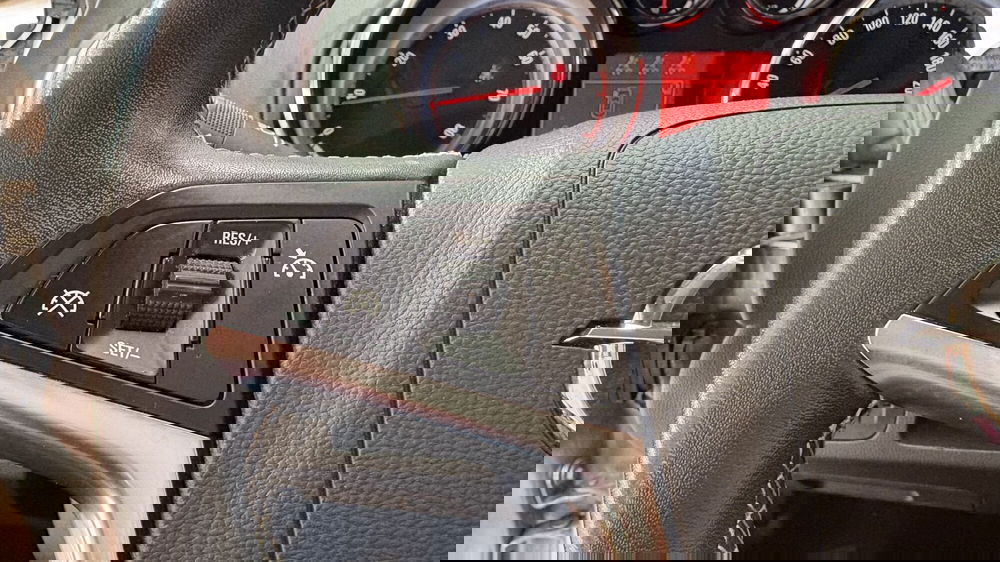 Opel Meriva usata a Treviso (16)